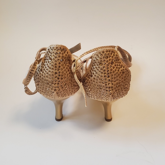 Shoes - Picture 2 of 2